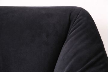 中古　展示品　美品　Cassina(カッシーナ)　684 PICCOLA TENTAZIONE(ピッコラテンタツィオーネ)　ラウンジアームチェア(定価約40万円)(アームソファ、一人掛けソファ、1P)(R-049954)