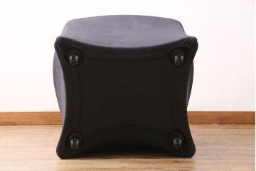 中古　展示品　美品　Cassina(カッシーナ)　684 PICCOLA TENTAZIONE(ピッコラテンタツィオーネ)　ラウンジアームチェア(定価約40万円)(アームソファ、一人掛けソファ、1P)(R-049957)