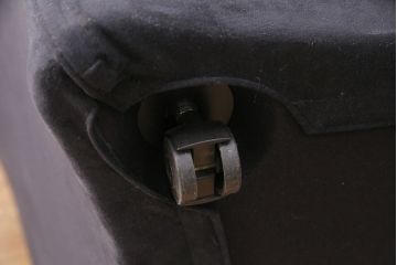 中古　展示品　美品　Cassina(カッシーナ)　684 PICCOLA TENTAZIONE(ピッコラテンタツィオーネ)　ラウンジアームチェア(定価約40万円)(アームソファ、一人掛けソファ、1P)(R-049957)