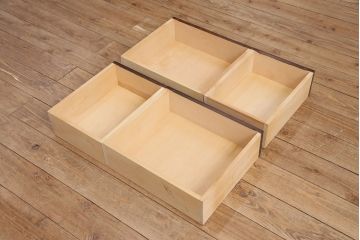 中古　美品　北海道民芸家具　和洋どちらにも取り入れやすい、落ち着いた雰囲気が魅力のサイドボード(キャビネット、収納棚、食器棚)(R-049968)