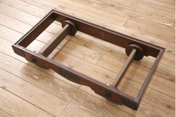 中古　岩谷堂箪笥　桜木家具店作　伝統車付きタンス　豪華な金具と重厚な佇まいが魅力の車箪笥(和箪笥、引き出し)(R-049971)