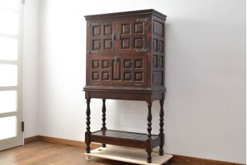 中古　美品　松本民芸家具　コレクションにもおすすめ!クラシックな雰囲気が格好いいS.P型ワインボード(ワインラック、収納棚、戸棚、キャビネット、SP型)(定価約99万円)(R-049972)