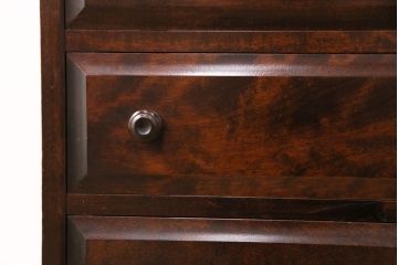 中古　北海道民芸家具　落ち着きある大人の空間づくりにおすすめの縦型チェスト(小引き出し、小タンス、引き出し)(R-049973)
