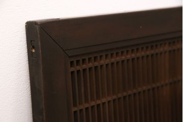 和製アンティーク　片面ガラス入り　細かい格子と松皮菱文様の組子が優美な欄間(明かり取り、明り取り)(R-049976)