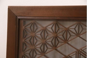アンティーク建具　両面ガラス　麻の葉・胡麻・桜亀甲の3種の組子が見事な組子欄間(明り取り、明かり取り)(R-049979)