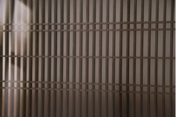 アンティーク建具　両面ガラス入り　角麻の組子が美しい欄間(明り取り、明かり取り)(R-049980)