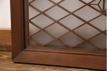 アンティーク建具　両面ガラス入り　麻の葉と七宝亀甲紋様の組子が上品な欄間(明り取り、明かり取り)(R-049981)