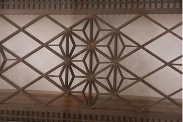 アンティーク建具　両面ガラス入り　麻の葉の組子がポイント!品のある雰囲気が素敵な欄間(明り取り、明かり取り)(R-049984)