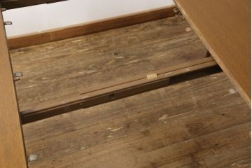 ヴィンテージ家具　DREXEL HERITAGE(ドレクセルヘリテイジ)　Triune(トライユン)　品のある佇まいがすてきなダイニングテーブル(エクステンションテーブル、ビンテージ)(R-049990)