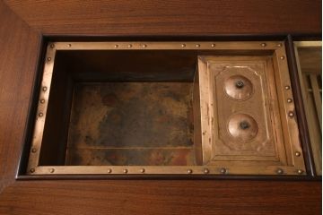 和製ビンテージ　特大サイズ!　高級品　総ケヤキ材製の関西火鉢(木製火鉢、囲炉裏、ヴィンテージ)(R-049999)