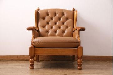 中古　美品　横浜クラシック家具　ダニエル(daniel)　A-516　レオナアームチェア (Leona)　クラシカルな佇まいが魅力の本革一人掛けソファ、テーブルセット(1Pソファ、アームチェア、ラウンジチェア、コーヒーテーブル、サイドテーブル)(R-050002)