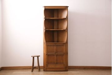 イギリスヴィンテージ　ERCOL(アーコール)　ニレ材　優美なデザインがおしゃれなコーナーキャビネット(収納棚、ビンテージ)(R-050003)