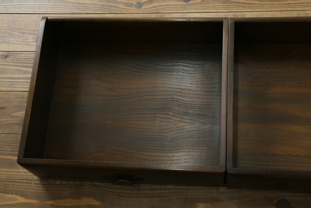 イギリスヴィンテージ　ERCOL(アーコール)　インテリアの差をつける!希少なパンドラボックスコーヒーテーブル　(R-050009)
