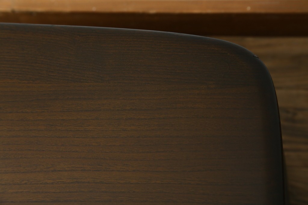 イギリスヴィンテージ　ERCOL(アーコール)　インテリアの差をつける!希少なパンドラボックスコーヒーテーブル　(R-050009)