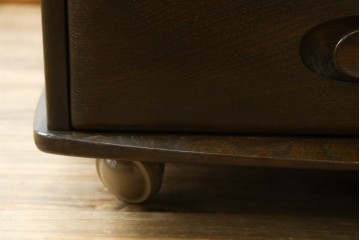 イギリスヴィンテージ　ERCOL(アーコール)　インテリアの差をつける!希少なパンドラボックスコーヒーテーブル　(R-050009)