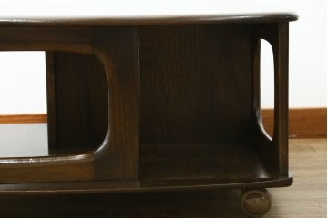 イギリスヴィンテージ　ERCOL(アーコール)　インテリアの差をつける!希少なパンドラボックスコーヒーテーブル　(R-050009)