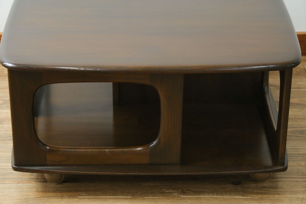 イギリスヴィンテージ　ERCOL(アーコール)　インテリアの差をつける!希少なパンドラボックスコーヒーテーブル　(R-050009)