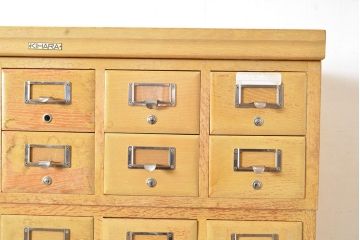 【簡易リペア限定品】レトロ家具　昭和レトロ　KIHARA　ナチュラルスタイルにおすすめ!小物収納に便利なナラ材製ネームプレート付きカードケース(引き出し、チェスト、図書館、図書室)(R-050014)