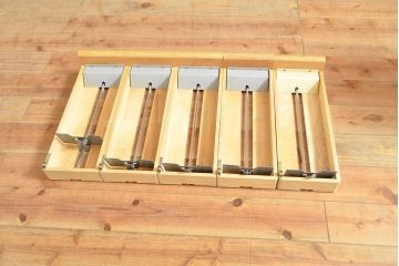 【簡易リペア限定品】レトロ家具　昭和レトロ　KIHARA　ナチュラルスタイルにおすすめ!小物収納に便利なナラ材製ネームプレート付きカードケース(引き出し、チェスト、図書館、図書室)(R-050015)