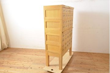 【簡易リペア限定品】レトロ家具　昭和レトロ　KIHARA　ナチュラルスタイルにおすすめ!小物収納に便利なナラ材製ネームプレート付きカードケース(引き出し、チェスト、図書館、図書室)(R-050015)