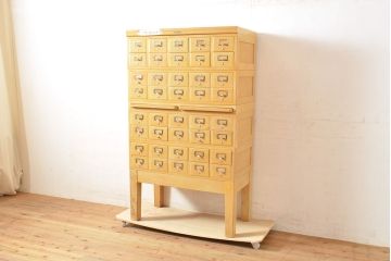 レトロ家具　昭和レトロ　KIHARA　ナチュラルスタイルにおすすめ!小物収納に便利なナラ材製ネームプレート付きカードケース(引き出し、チェスト、図書館、図書室)(R-050015)