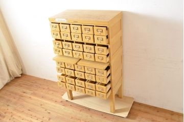 レトロ家具　昭和レトロ　KIHARA　ナチュラルスタイルにおすすめ!小物収納に便利なナラ材製ネームプレート付きカードケース(引き出し、チェスト、図書館、図書室)(R-050015)