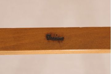 中古　展示美品　バロッサバレンティ(VARO,S.A. VALENTI)　優美なシルエットが目を引くカクトワール・チェア2脚セット(ダイニングチェア、アームチェア)(2脚で定価約40万円)(R-050016)