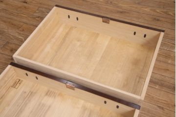 中古　岩谷堂箪笥　桜木家具店作　和の趣とシックな佇まいが魅力のワードローブ(洋服タンス、衣装箪笥)(R-050036)