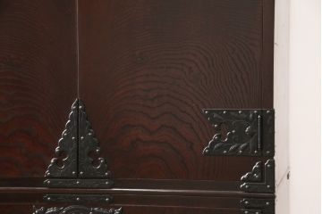 中古　岩谷堂箪笥　桜木家具店作　和の趣とシックな佇まいが魅力のワードローブ(洋服タンス、衣装箪笥)(R-050036)