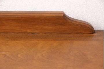 中古　美品　横浜ダニエル(daniel)　アーリーアメリカン　A-104横長整理タンス　気品漂う洗練されたデザインが魅力的なチェスト(定価約50万円)(引き出し、洋服タンス、サイドボード)(R-050042)