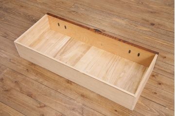 ビンテージ家具　岩谷堂箪笥　銘入り「菊政」　手打ち金具　重厚な和の空間作りに活躍する、観音扉付き衣装箪笥(引き出し、和タンス、洋服箪笥、収納箪笥、観音箪笥、ヴィンテージ)(R-050045)