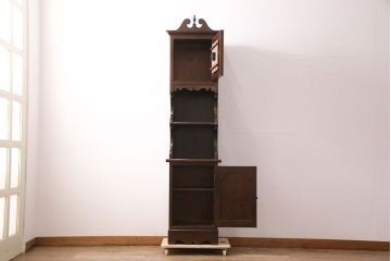 中古　松本民芸家具　気品漂うシックな雰囲気が魅力のB型時計台(ホールクロック、戸棚、収納棚、陳列棚)(定価約49万6千円)(R-050046)