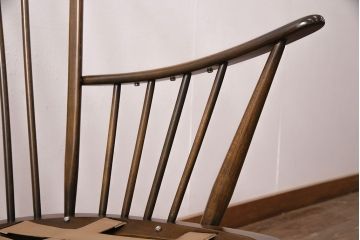 ヴィンテージ家具　ERCOL(アーコール)　エバーグリーン　エレガントな雰囲気漂う1人掛けイージーチェア(ラウンジチェア、アームチェア、椅子、ソファ、ビンテージ)(R-050061)