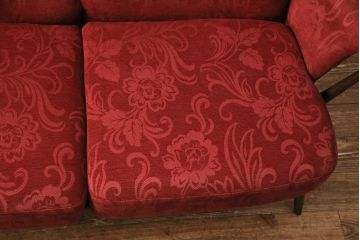 ヴィンテージ家具　ERCOL(アーコール)　艶やかなカラーが目を引くスツール(オットマン)付きビンテージ二人掛けソファ(アームソファ)(R-050062)