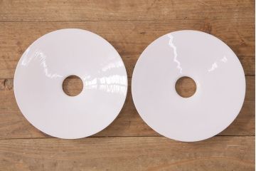 アンティーク照明　古き良き時代の味を感じる平笠シェードのペンダントライト2個セット(吊り下げ照明、天井照明)(R-050067)