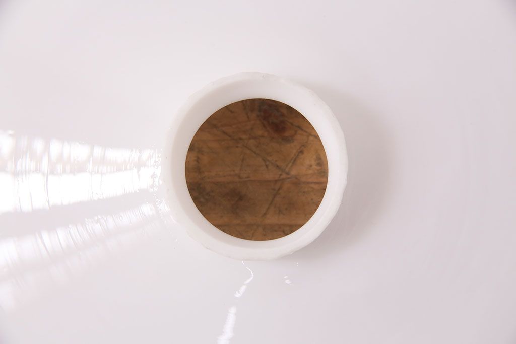 アンティーク照明　レトロな佇まいがあたたかみを感じる平笠シェードのペンダントライト2個セット(吊り下げ照明、天井照明)(R-050069)