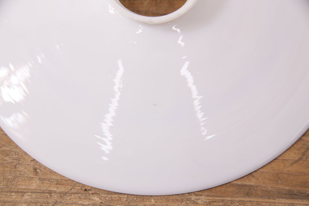 アンティーク照明　レトロな佇まいがあたたかみを感じる平笠シェードのペンダントライト2個セット(吊り下げ照明、天井照明)(R-050069)