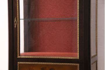 ヴィンテージ家具　イタリア家具　マホガニー　クラシカルな空間を演出するショーケース(ガラスケース、陳列棚、飾り棚、キャビネット、ビンテージ)(R-050073)