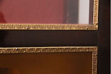 ヴィンテージ家具　イタリア家具　マホガニー　クラシカルな空間を演出するショーケース(ガラスケース、陳列棚、飾り棚、キャビネット、ビンテージ)(R-050073)