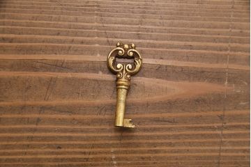 ヴィンテージ家具　イタリア家具　マホガニー　クラシカルな空間を演出するショーケース(ガラスケース、陳列棚、飾り棚、キャビネット、ビンテージ)(R-050073)