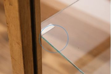 アンティーク家具　昭和レトロ　素朴な木の風合いが味わい深い卓上ガラスケース(ショーケース、陳列棚、飾り棚)(R-050077)