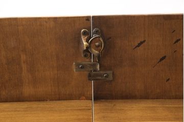 中古　ETHAN ALLEN(イーセンアーレン)　猫脚がおしゃれなドローリーフテーブル(エクステンションテーブル、ダイニングテーブル)(R-050081)