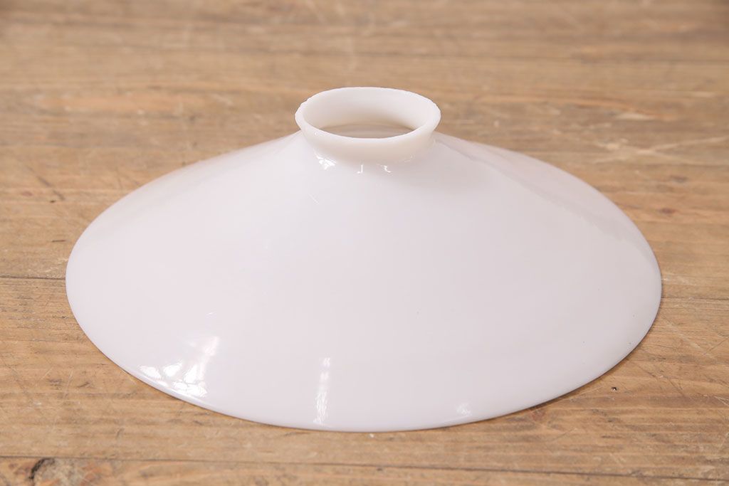 アンティーク照明　ナチュラルスタイルの空間にもおすすめ!平笠シェードの吊り下げ照明(ペンダントライト、天井照明、電笠)(R-050084)