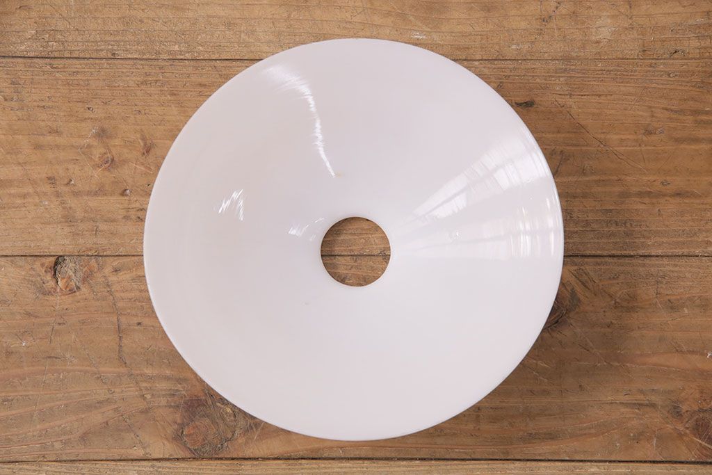 アンティーク照明　ナチュラルスタイルの空間にもおすすめ!平笠シェードの吊り下げ照明(ペンダントライト、天井照明、電笠)(R-050084)