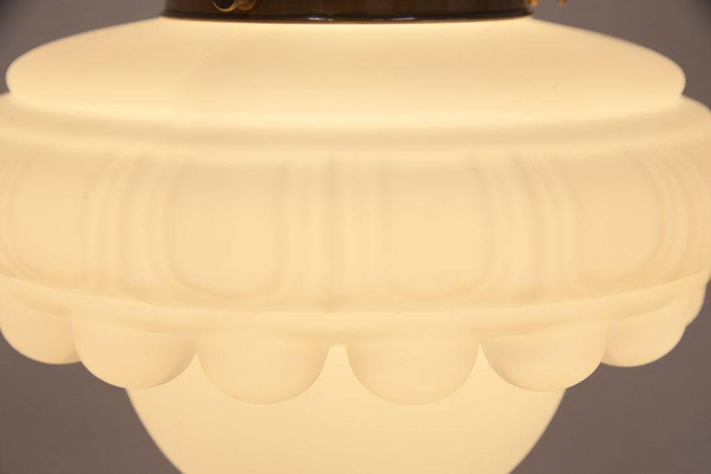 アンティーク照明　可愛らしい凝ったデザインが魅力的な天井照明(吊り下げ照明、ペンダントライト)(R-050100)