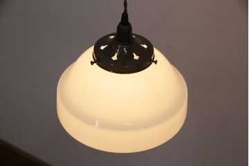 アンティーク照明　レトロな空間づくりに活躍する天井照明(吊り下げ照明、ペンダントライト)(R-050102)