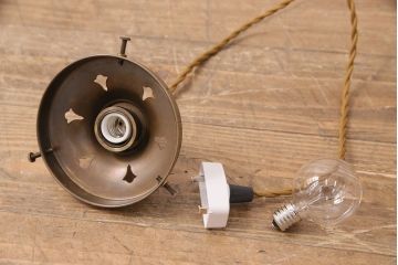 アンティーク照明　レトロな空間づくりに活躍する天井照明(吊り下げ照明、ペンダントライト)(R-050102)