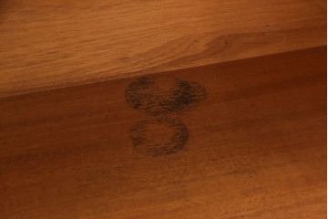 北欧家具　北欧ヴィンテージ　チーク材　ユニークなつくりのサイドボード(サイドキャビネット、収納棚、ビンテージ)(R-050133)