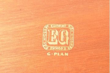 イギリスビンテージ　北欧家具　G-PLAN(ジープラン)　品のある大人の雰囲気漂うBBシリーズのサイドボード(収納棚、引き出し、リビングボード、ヴィンテージ)(R-050141)