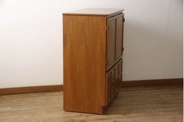 イギリスヴィンテージ　チーク材　レトロモダンなテレビキャビネット(収納棚、戸棚、サイドキャビネット、ビンテージ)(R-050145)